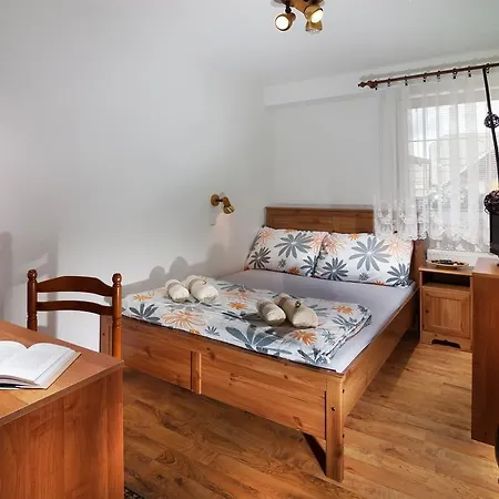 Luky ゲストハウス