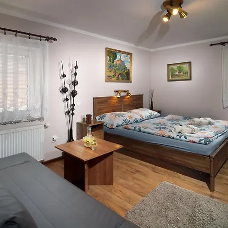 Luky ゲストハウス